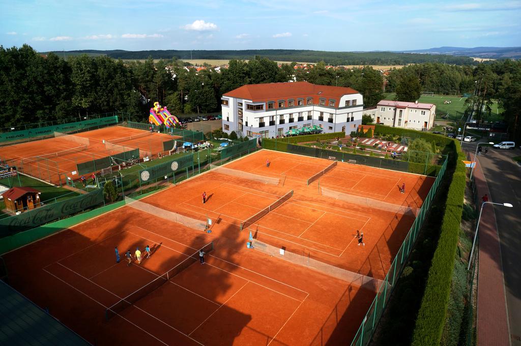 Hotel Sport Zruc Экстерьер фото